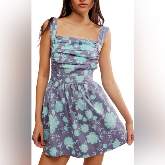 Free People Meet Me In Maui Mini Sz Medium - NWT - Picture 3 of 11